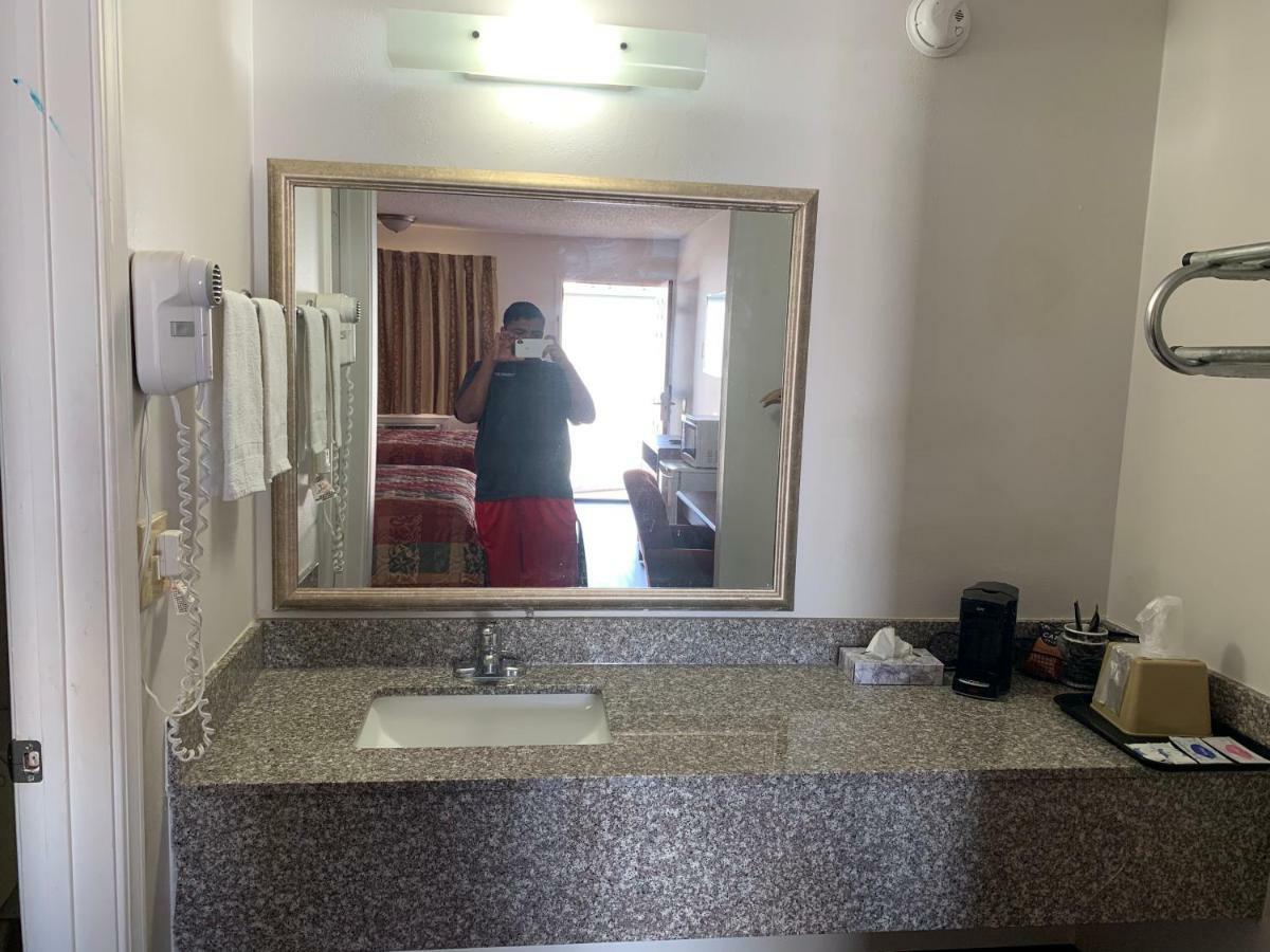 Economy Inn Springdale Kültér fotó