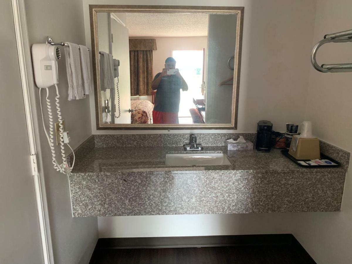 Economy Inn Springdale Kültér fotó